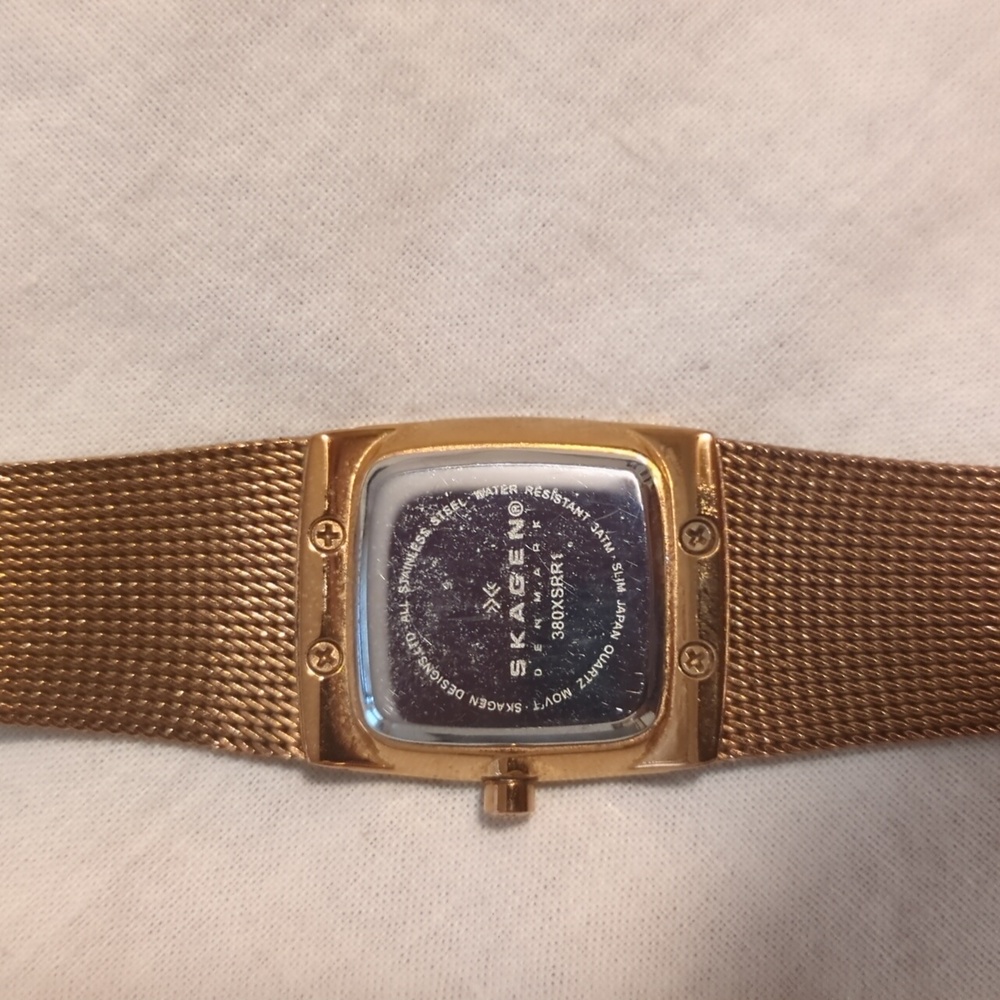 Rose gold Skagen wrist watch - Picture 3 of 6